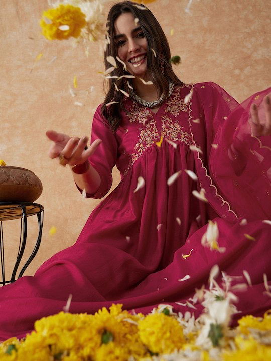 Manasvi Embroidery Vichira Silk Alia Cut Kurti With Bottom Dupatta
